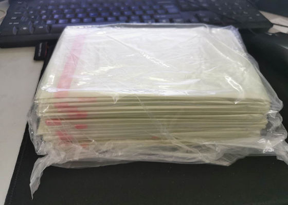 کیسه های لباسشویی محلول در آب در دمای 65 درجه سانتیگراد، 66 سانتی متر در 84 سانتی متر، 20 میکرون، 200 عدد در هر کارتن